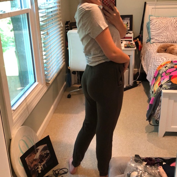 Comfy Sweatpants!! - Picture 4 of 5
